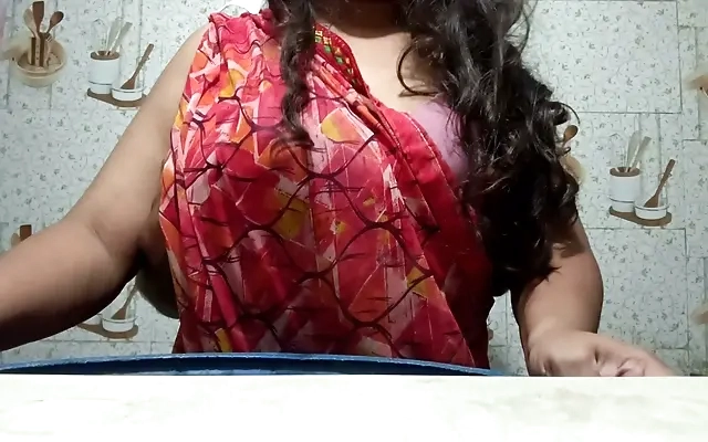Desisaarabhabhi - Naughty saara bhabhi Teaches fucking to virgin teen devar & devar fucking her so hard that she Ejaculated while fuck in kitchen