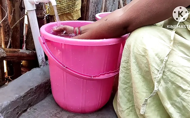 Papai noel Meteu sem na, pau na buceta e soco nas costas e depois banho de porra na cara delas