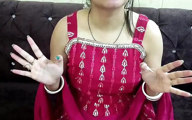 Sublinho comeu a tia gostosa embaixo do edredom .,,,(cobertor)