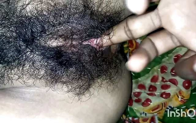Amateur redhead gets girthed by bottle sized cock (Elly Clutch x Girthmasterr)