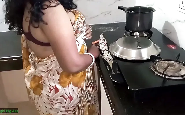 COLOMBIAN TEEN SQUIRTS ON MY FACE ! - ORAL SEX SERIES-