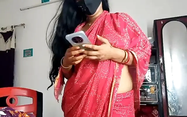 Husband wakes up his wife with his fingers and hard cock - real romantic morning sex