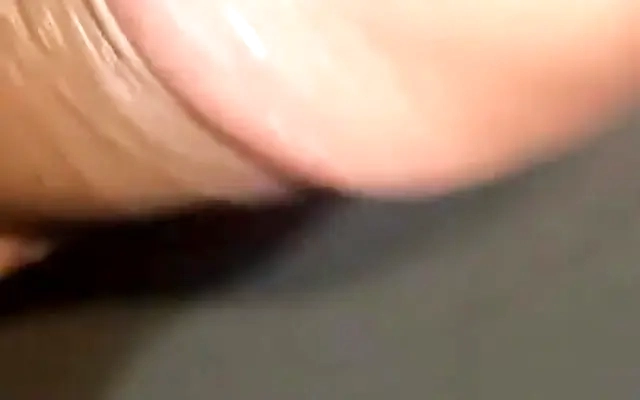 Sexy Chinese girl Lin Siyu hard fucks with a boyfrend on the kitchen.