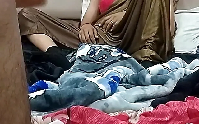 fUCKING BEAUTY BRUNETTE TEEN