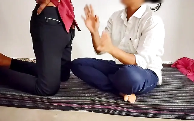 Indian Real couple Homemade Doggy style fuking