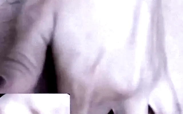 My boyfriend fucked me very and squirted a mountain of cum inside me.