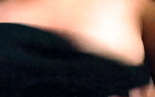 Armpits Licking Lezdom - Lesbian Slave Tongue Cleans Armpits of Mistresses Dorimills and Jucy